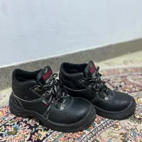 کفش کار ایمنی