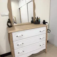 تختخواب ۲ نفره و خوش خاب به همراه میز لوازم آرایش