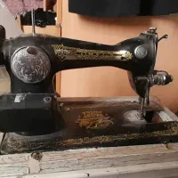 چرخ خیاطی قدیمی