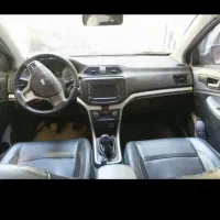 شاهین ۱۴۰۲سانروف