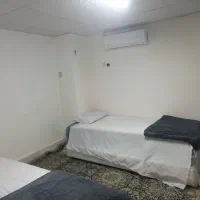سوئیت نزدیک حرم دودقیقه فاصله باحرم درب باب الجواد|اجارهٔ کوتاه‌مدت آپارتمان و سوئیت|مشهد, آیت الله خامنه‌ای|دیوار