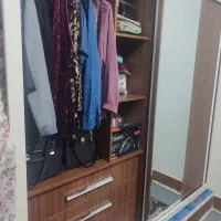 یک عددکمدلباس|جاکفشی، کمد، دراور|نقده, |دیوار