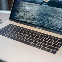 لپتاپ MacBook Pro و Ci7-6700HQ و 2 گیگ گرافیک|رایانه همراه|یزد, |دیوار
