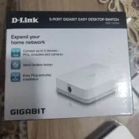 سوئیچ دسکتاپ 5 پورت گیگابیتی دی لینک مدل DGS-1005A|مودم و تجهیزات شبکه|همدان, |دیوار