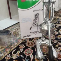 آبمیوه گیری و انار گیری