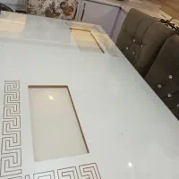 میز غذاخوری