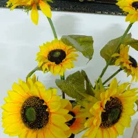 گل افتاب گردان|گل مصنوعی|قم, شاه ابراهیم|دیوار