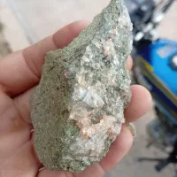 سنگ کمیاب و دیدنی