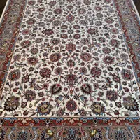 فرش ۶متری طرح افشان حاشیه خاکی