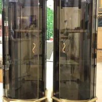 بوفه شیشه ای