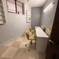 صندلی ناخن در آموزشگاه تخصصی|اجارهٔ دفتر کار، اتاق اداری، مطب|اصفهان, رحیم‌آباد|دیوار