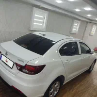 شاهین G ۱۴۰۰با ساندروف بدون رنگ