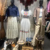 فروشنده خانم نیمه وقت عصر