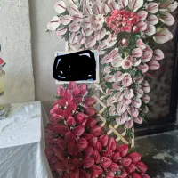گل طبیعی دسته گل استند گل تاج گل