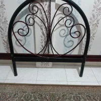 تخت خواب مارک توکا رنگ مشکی وزرشکی|تخت و سرویس خواب|کرج, گلشهر|دیوار