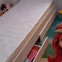 تخت کودک و نوجوان
