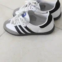 سامبا ادیداس|کیف، کفش، کمربند|اندیشه, اندیشه فاز ۳|دیوار