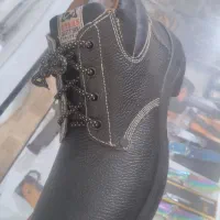 کفش ایمنی فقط سایز ۴۵