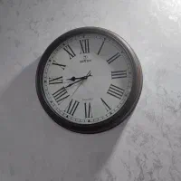ساعت دیواری