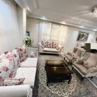 ست مبلمان راحتی ۷نفره و سرویس نهارخوری ۶نفره