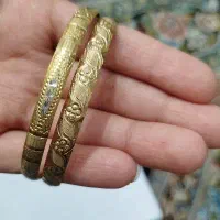 طلابدون اجرت