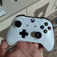 xbox one s در حد نو به شرط|کنسول، بازی ویدئویی و آنلاین|همدان, |دیوار