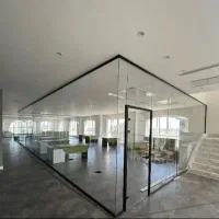 نصب و باز بسته کردن انواع شیشه سکوریت صورت تخصصی|خدمات پیشه و مهارت|تهران, الهیه|دیوار