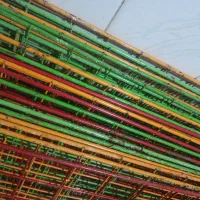 قفسه کتاب مشبک|کتابخانه، شلف، قفسه‌های دیواری|قم, وادی السلام|دیوار