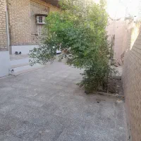 منزل-270-متری-نزدیک-جاده-اصلی