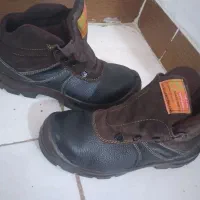 کفش کار و سر هوا برش|کیف، کفش، کمربند|کرمان, |دیوار