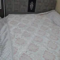 تخت خواب دونفره در حد نو با تشک