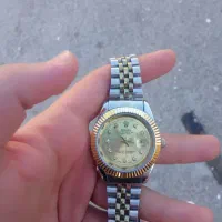 ساعت رولکس طلایی تقویم فال زد اب نو