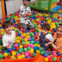 استخدام مربی خانه بازی