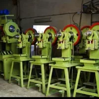 پرس و دستگاه خمکاری