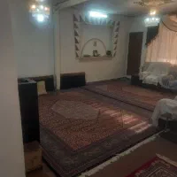 ویلایی-200-متری-غرق-در-نور-حیاط-دار