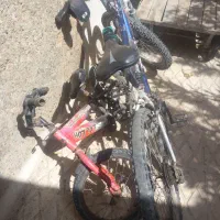 تعدادی وسایل شخصی