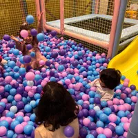 مربی مهد(خانه بازی)