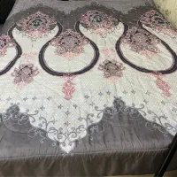 رو تختی کاملا سالم و اصلا استفاده نشده بدون ایراد