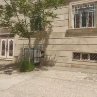 زیرزمین (نیم طبقه).انبار استیجاری 140 متر