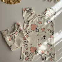 لباس بچگانه