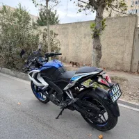 rs200|موتورسیکلت|کرج, احدآباد|دیوار