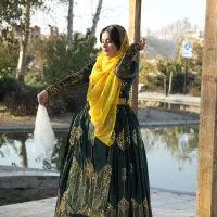 لباس محلی|لباس|نجف‌آباد, یزدانشهر|دیوار