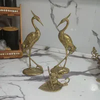 مجسمه برنجی