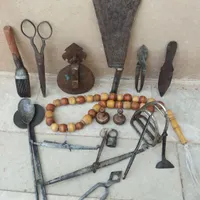 وسایل قدیمی درکوب ترازو اچار قیچی