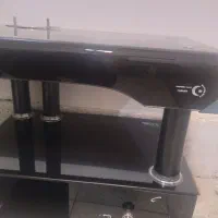 میز تلویزیون شیشه ای