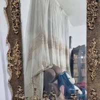 آینه و شمعدان بسیار تمیز و قشنگ