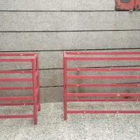 قفسه باشیشه
