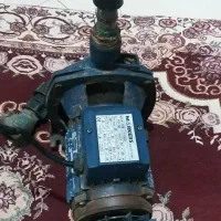 پمپ تک اسب قدیمی اصلی