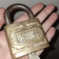 قفل برنجی قدیمی کلکسیونی|کلکسیون اشیاء عتیقه|سرعین, |دیوار