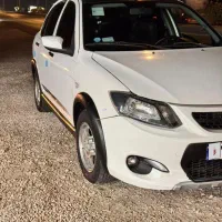 کوییک r سفید مشکی|خودرو سواری و وانت|صدرا-فارس, فاز ۱|دیوار